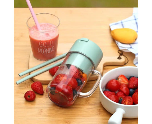 2 In 1 - CJ™ Portable Crusher Juicer