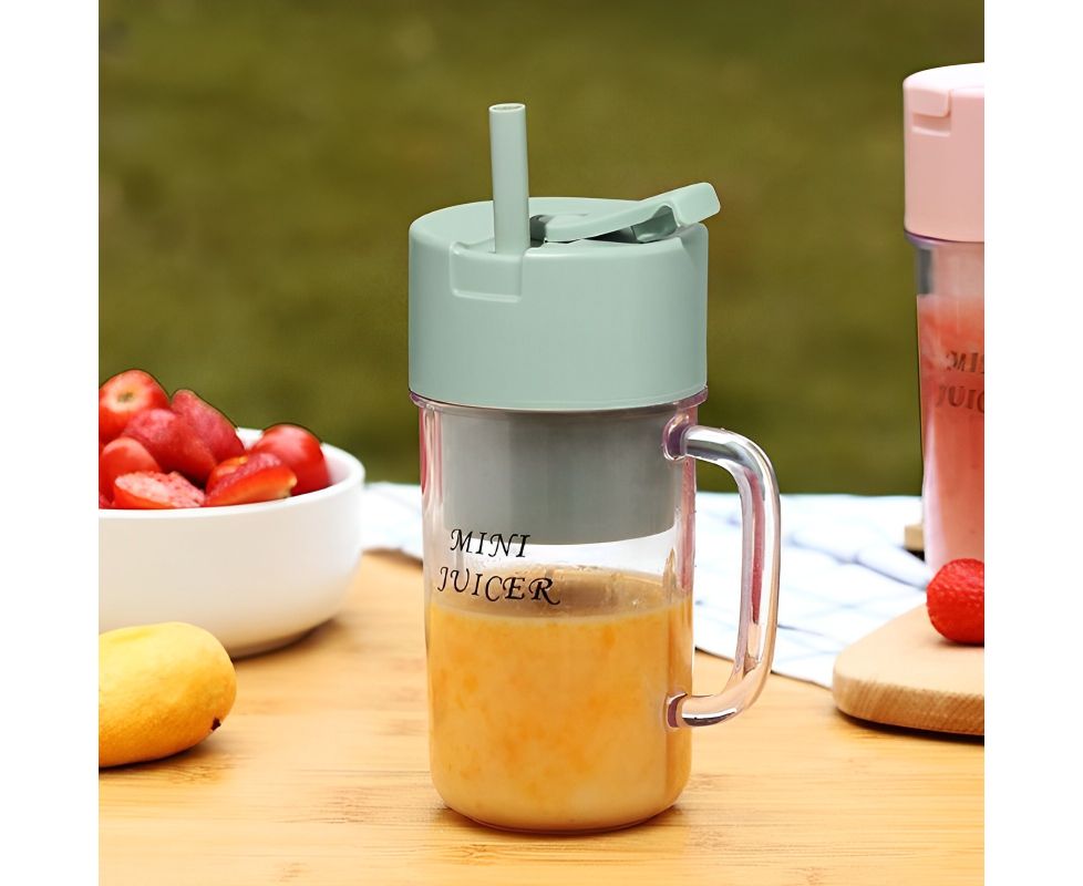 2 In 1 - CJ™ Portable Crusher Juicer